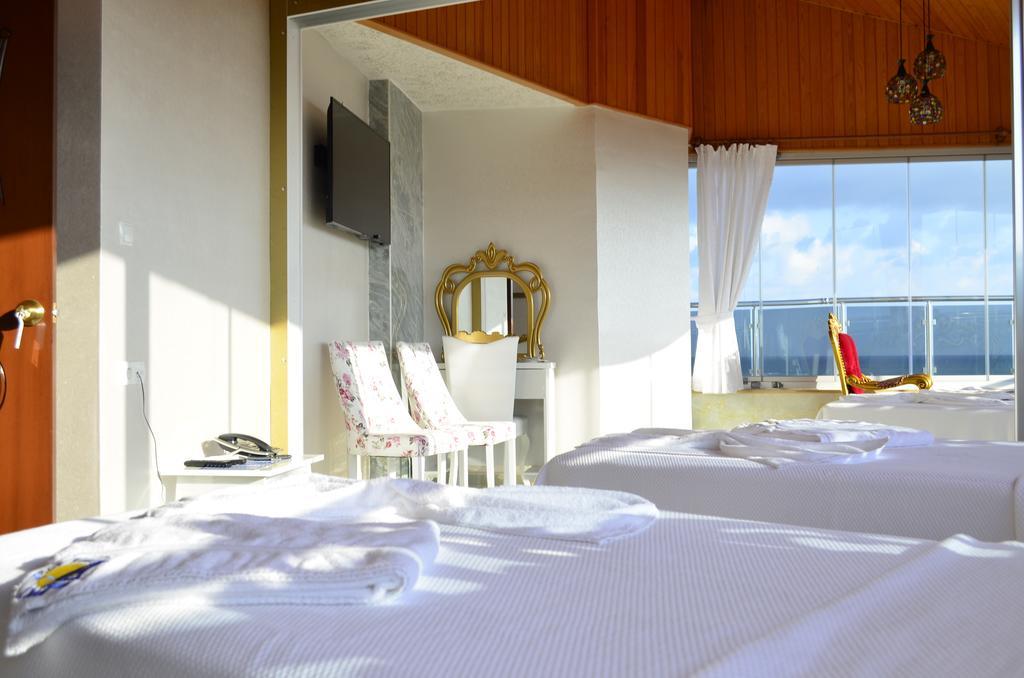 Alev Palace Otel Arsuz Phòng bức ảnh